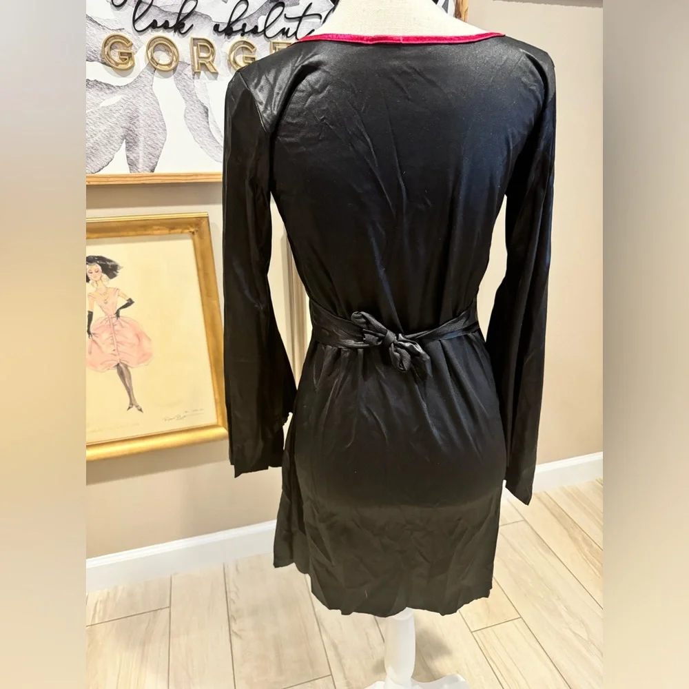 BLOOD SUCKER Vampire 2 Piece Costume